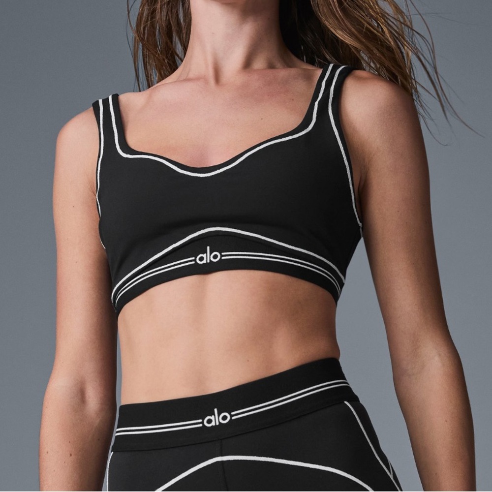 Alo Yoga Airbrush Heart Throb Bra